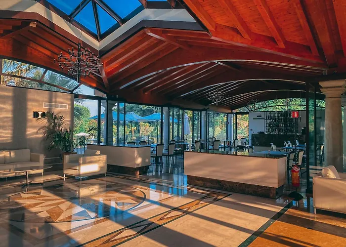 Hotel Monastero &