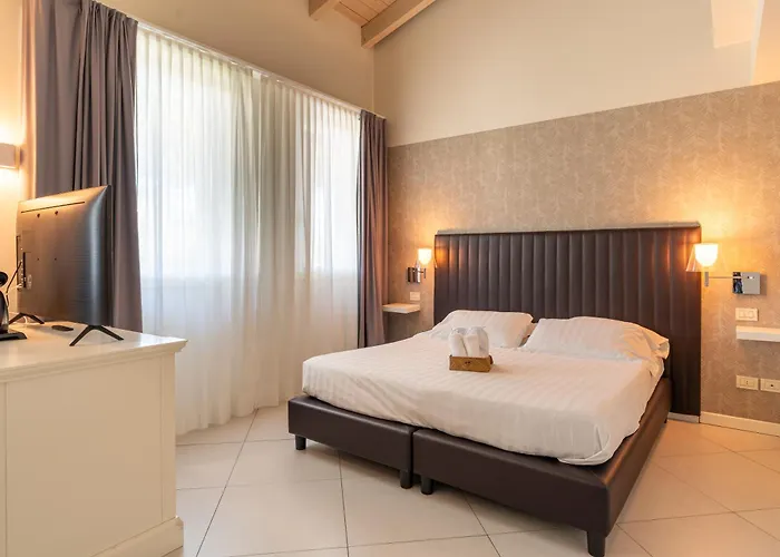 Hotel Monastero & 4*
