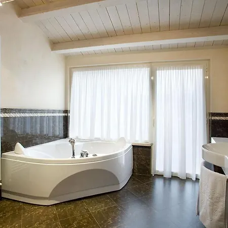 Monastero & Hotel Soiano Del Lago