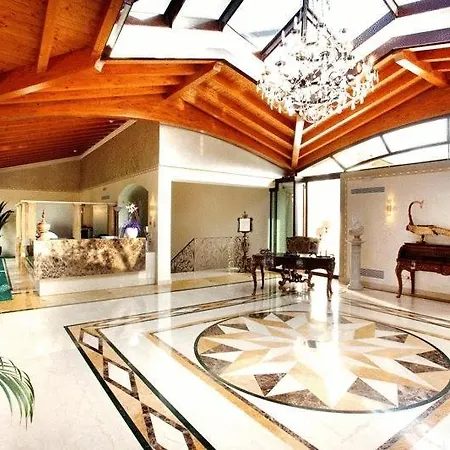 Monastero & Hotel 4*